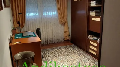 Semi-detached house on Sabino Arana Street photo 16
