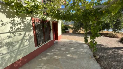Chalet on Calle Paraje Moriana, No. S/N photo 7