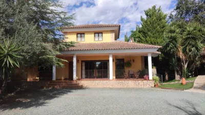 Chalet on Carretera los Secanos, No. S/N photo 8
