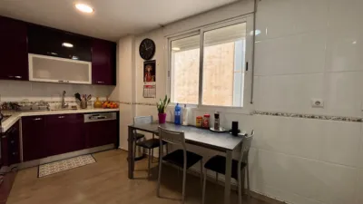 Apartment on Avenida de la Rambla de la Santa, No. S/N photo 5