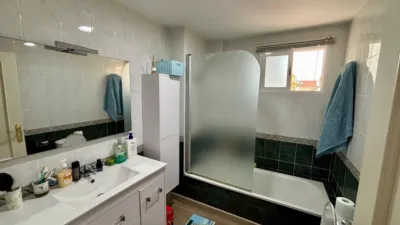 Apartment on Avenida de la Rambla de la Santa, No. S/N photo 12