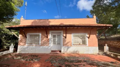 Chalet on Calle Zona Sierra, No. S/N photo 4