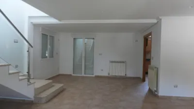 Chalet on Urbanización Charca Street, No. S/N photo 9