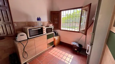 Chalet on Calle Zona El Retiro, No. S/N photo 3