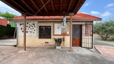 Chalet on Calle Zona El Retiro, No. S/N photo 7