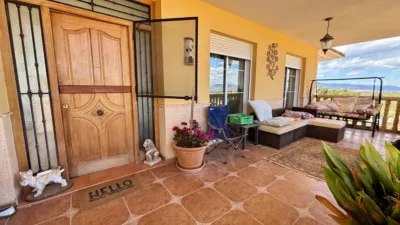 Chalet on Calle Zona Raiguero, No. S/N photo 4