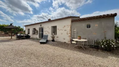 Chalet on Zona Raiguero Street, No. S/N photo 8