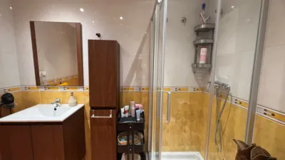 Flat on Calle Zona El Tirol, No. S/N photo 7