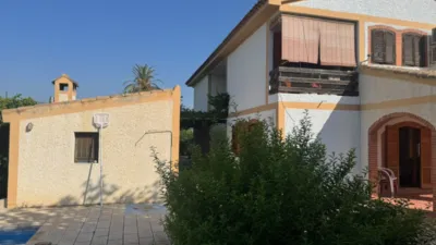Chalet on Avenida Alrededores de Alhama, No. S/N photo 3