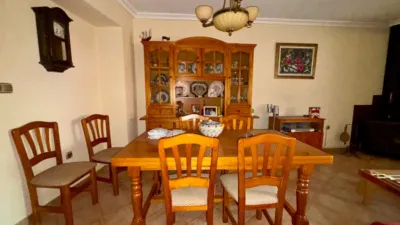 House on Paret0N Street, No. S/N photo 2