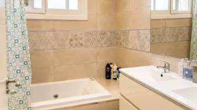 Apartment on Calle de la Ronda del Golf Oeste photo 8