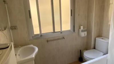 Piso en alquiler en Calle de Menorca, cerca de Calle de Méndez Núñez - Imagen 13