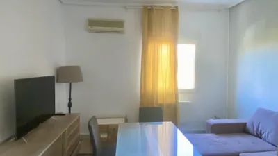 Piso en alquiler en Calle de Menorca, cerca de Calle de Méndez Núñez - Imagen 10