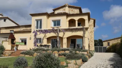 Chalet en venta en Carrer del Padró, 1, Santa Cristina d'Aro de 1.150.000 €