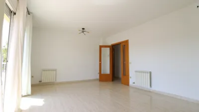 Apartment on Carrer de Pere Gironès photo 9