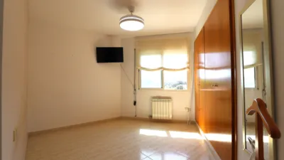 Apartment on Carrer de Pere Gironès photo 18
