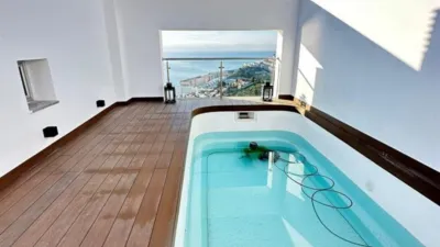 Dúplex en venta en Calle de Citalmar, Velilla (Almuñécar) de 238.000 €