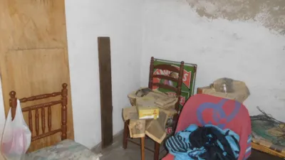Piso en venta en Calle de las Parras, cerca de Calle de Ramón y Cajal, Sotillo de La Adrada de 58.000 €