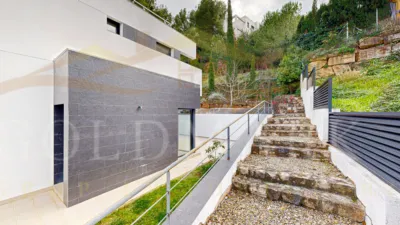 Detached house on Avenida Can Montmany, no. 98 photo 86
