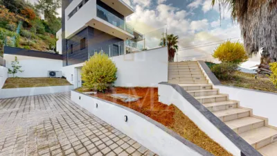 Detached house on Avenida Can Montmany, no. 98 photo 96