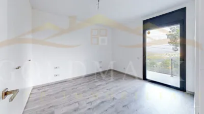 Detached house on Avenida Can Montmany, no. 98 photo 137