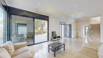 Detached house on Avenida Can Montmany, no. 98 photo 7