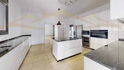 Detached house on Avenida Can Montmany, no. 98 photo 143