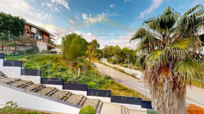 Detached house on Avenida Can Montmany, no. 98 photo 113