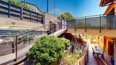 House on Carrer del Segre, 27 photo 101
