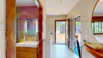 House on Carrer del Segre, 27 photo 21
