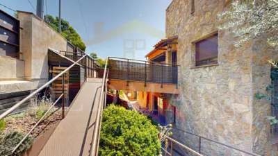 House on Carrer del Segre, 27 photo 100