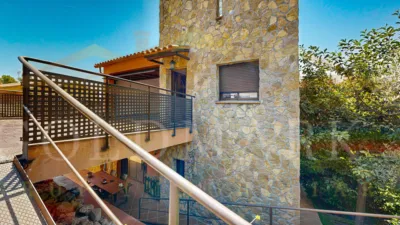House on Carrer del Segre, 27 photo 151