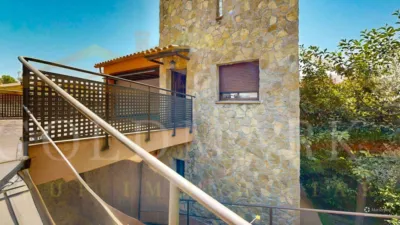 House on Carrer del Segre, 27 photo 157