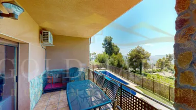 House on Carrer del Segre, 27 photo 84