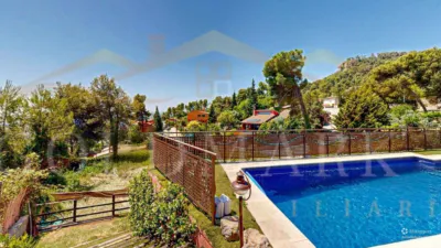 House on Carrer del Segre, 27 photo 158