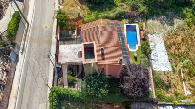 House on Carrer del Segre, 27 photo 5