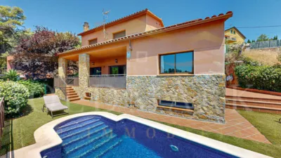 House on Carrer del Segre, 27 photo 92
