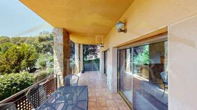 House on Carrer del Segre, 27 photo 82