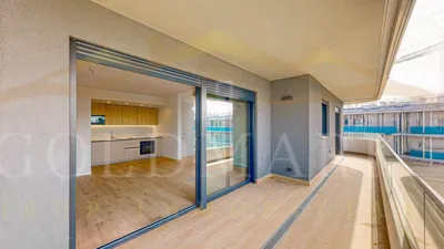 Penthouse on Ronda de la Masia Nova, 28 photo 2