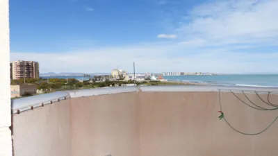 Piso en venta en Urbanización Las Palmeras, Kilómetro 14, Km 13-Km 20 (La Manga del Mar Menor) de 115.000 €