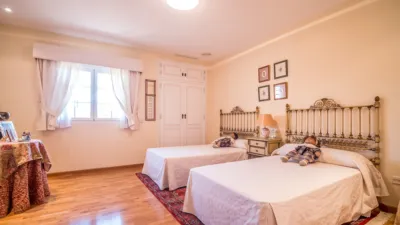 Chalet on Carrer de la Ronda Sur photo 16