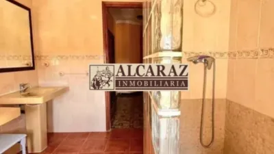 House in Onil photo 20