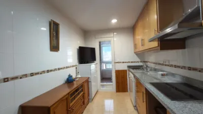 Apartment on Carrer Alcudia de Crespín photo 2