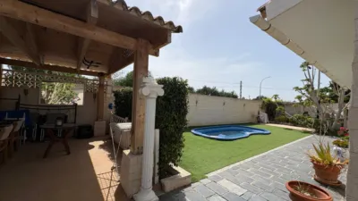 Chalet on Carrer de Mallorca photo 31