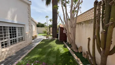 Chalet on Carrer de Mallorca photo 24