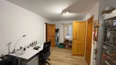 Chalet on Carrer de Mallorca photo 12