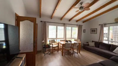 Chalet on Carrer de Mallorca photo 3