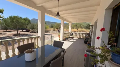 Chalet in Castalla photo 2