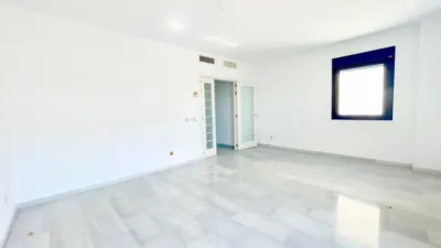 Penthouse at 4 Vista Africa Street photo 5