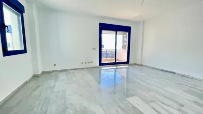 Penthouse at 4 Vista Africa Street photo 9
